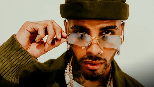 Rauw Alejandro en concert : un before organisé dans un café parisien